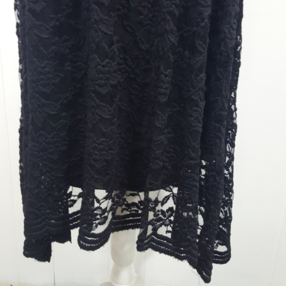 Wall flower dress.. - Picture 6 of 6